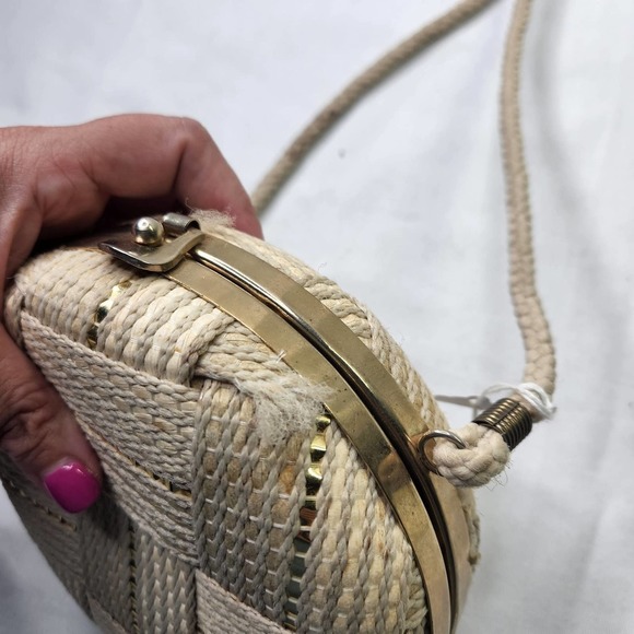 Vintage Italian Round Shoulder Bag Woven Rope Design Hinged - Picture 2 of 8